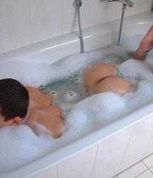 Boys in the Bath 1 5b1aae383c68d.jpg
