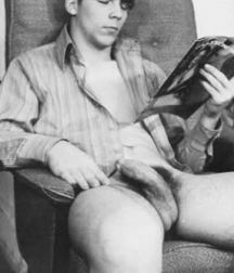 Vintage Readers 5b1adb4af1fa0.jpg