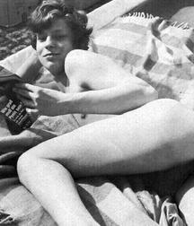 Vintage Readers 5b1adb4c41fad.jpg