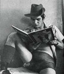 Vintage Readers 5b1adb727e7ab.jpg