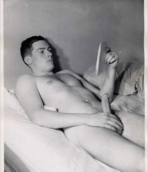 Vintage Readers 5b1adb8ad3d36.jpg
