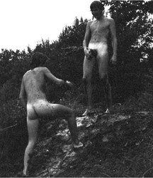 Vintage Pissers 5b1adbf3cc7dd.jpg