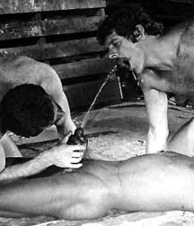Vintage Pissers 5b1adbffadb48.jpg