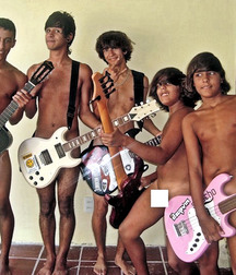 Musicians 2 5b1b2b8b6f9e3.jpg