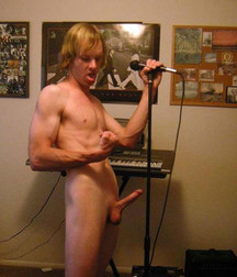 Musicians 2 5b1b2ba6c705a.jpg
