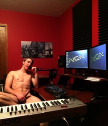 Musicians 3 5b1b2c337279e.jpg