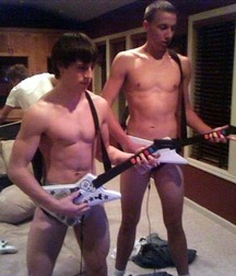 Musicians 3 5b1b2c7004b6d.jpg