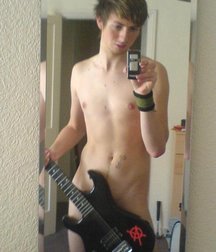 Musicians 3 5b1b2c80a4010.jpg