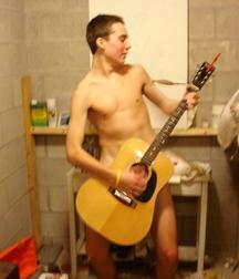 Musicians 4 5b1b2cf246f82.jpg