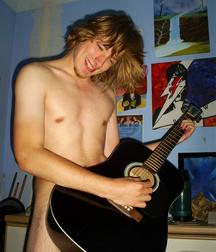 Musicians 4 5b1b2cfedd3fa.jpg