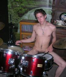 Musicians 4 5b1b2d09d9d85.jpg