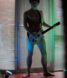 Musicians 4 5b1b2d10e0be3.jpg