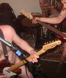 Musicians 4 5b1b2d1329a7c.jpg
