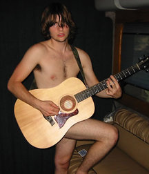Musicians 4 5b1b2d152a7cf.jpg