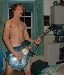 Musicians 4 5b1b2d1adbf9f.jpg
