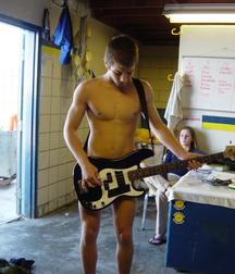 Musicians 4 5b1b2d1c30f1a.jpg