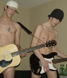 Musicians 4 5b1b2d20ee5b4.jpg