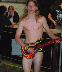 Musicians 5 5b1b2f8e7c919.jpg