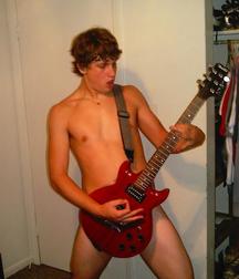 Musicians 5 5b1b2fd026116.jpg