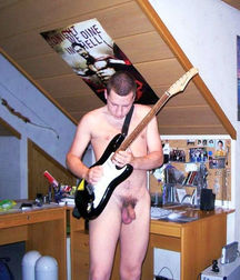Musicians 7 5b1b31771157b.jpg
