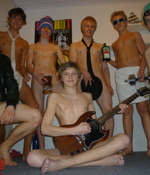 Musicians 7 5b1b318274525.jpg