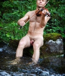 Musicians 7 5b1b3192a82f9.jpg