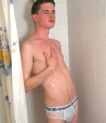 Shower 4 5b1c254075362.jpg