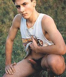 Vintage Mags 14 5b5125cc2201e.jpg