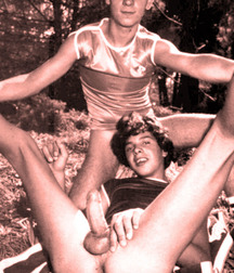 Vintage Mags 16 5b512982ad2d1.jpg