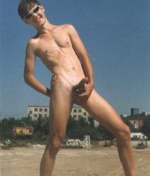 Vintage Guys 1 5b528872b1135.jpg
