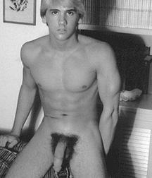 Vintage Guys 3 5b53d6f7400e7.jpg