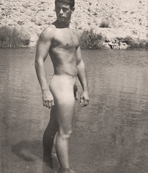 Mel Roberts models 5b569c8cede79.jpg