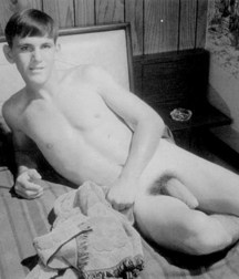 Hank Strouthers 5b5ca54789355.jpg