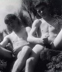 b&w Vintage 1 5c3e11c22ecb1.jpg
