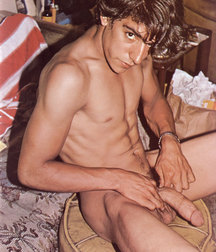 Casting Couch 5c3fc8ecae911.jpg
