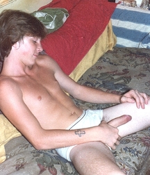 Casting Couch 5c3fc8fbb75ca.jpg