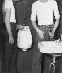Vintage Glory Holes 5c3fc9c0ad176.jpg