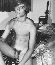 More Vintage Guys 5cccc51b06eff.jpg