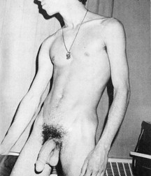More Vintage Guys 5cccc678b2181.jpg