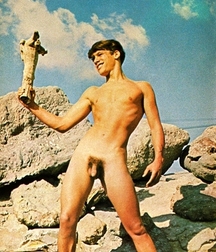 Vintage Nudists 01 5dd5fcb5172ed.jpg
