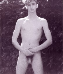Vintage Nudist 04 5dd5ff99129f0.jpg