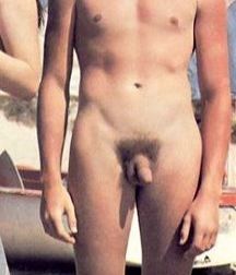 Vintage Nudists 15 5dd6c0f07f67c.jpg