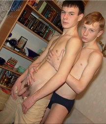 Pavel & Tolik 5dd726ad7b324.jpg