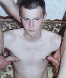 Dima and Shy 5ddae33426932.jpg