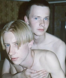 Dima and Shy 5ddae38c0d28c.jpg