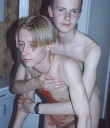 Dima and Shy 5ddae38dc2507.jpg