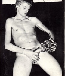 More Vintage Toys 5de0312a91b16.jpg