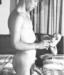 More Vintage Toys 5de0316e6a5e3.jpg