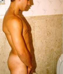 Gotta Pee 1 5df648bc61703.jpg