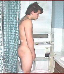 Gotta Pee 1 5df64a38eeb48.jpg